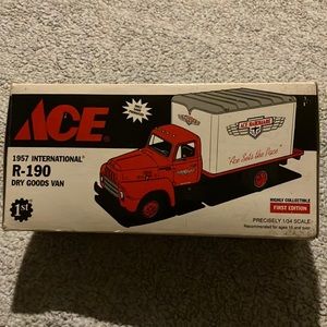 1957 International R-190 Dry goods van  ace hardware